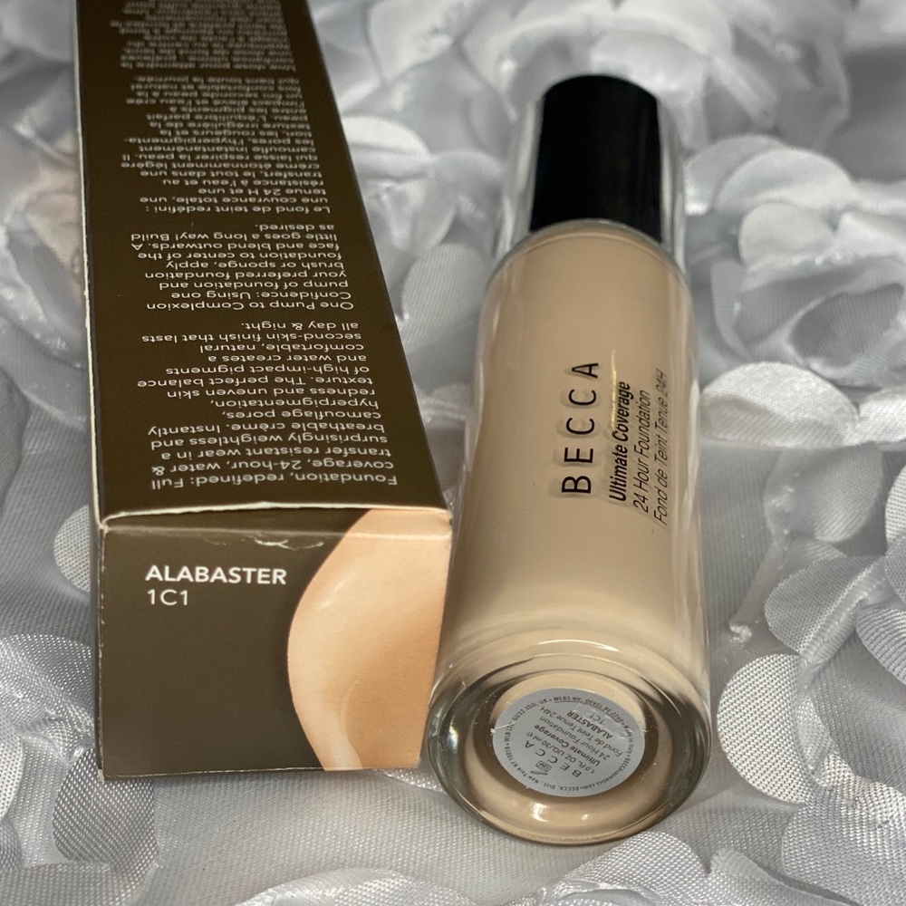 BECCA ULTIMATE COVERAGE 24 Foundation ALABASTER